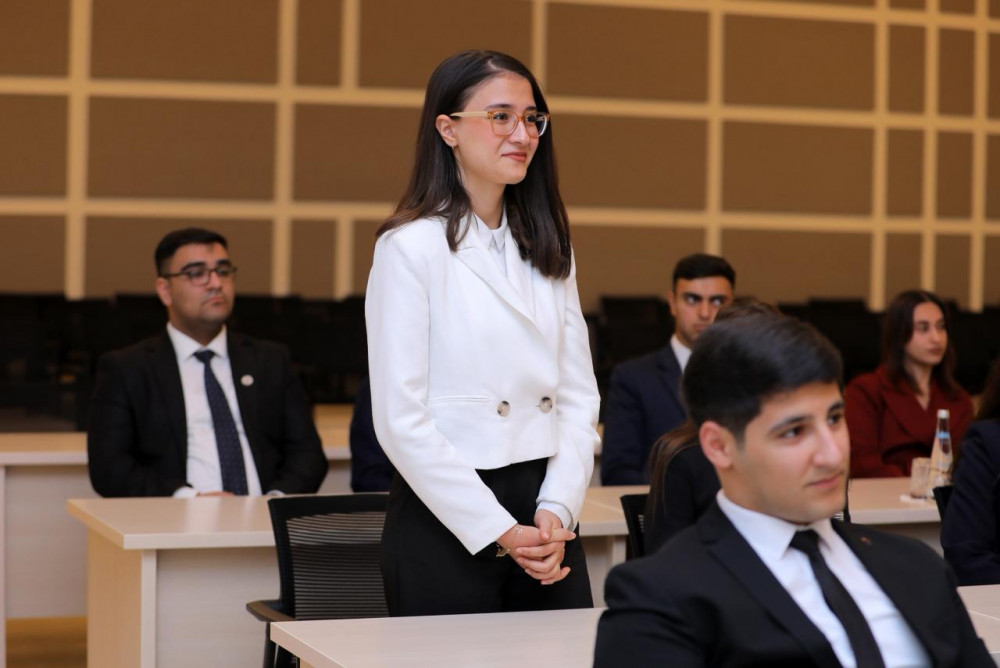 Ali Məclisdə NDU tələbələri üçün növbəti təcrübə proqramına start verilib<font color=red> - FOTOLAR</font>