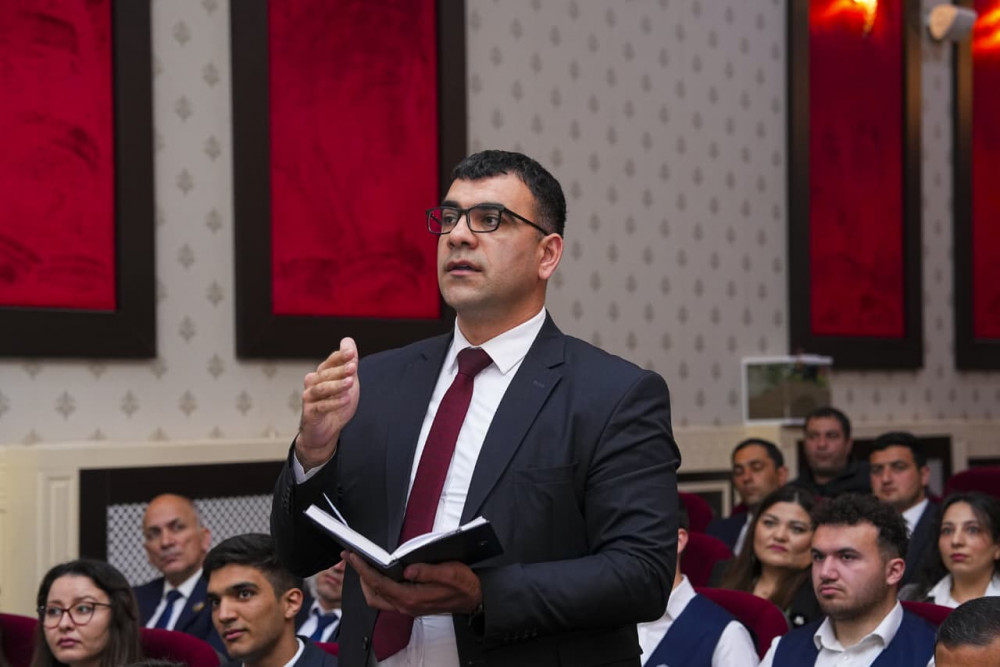 Tələbə startapçılarla görüş keçirilib<font color=red> - FOTOLAR</font>