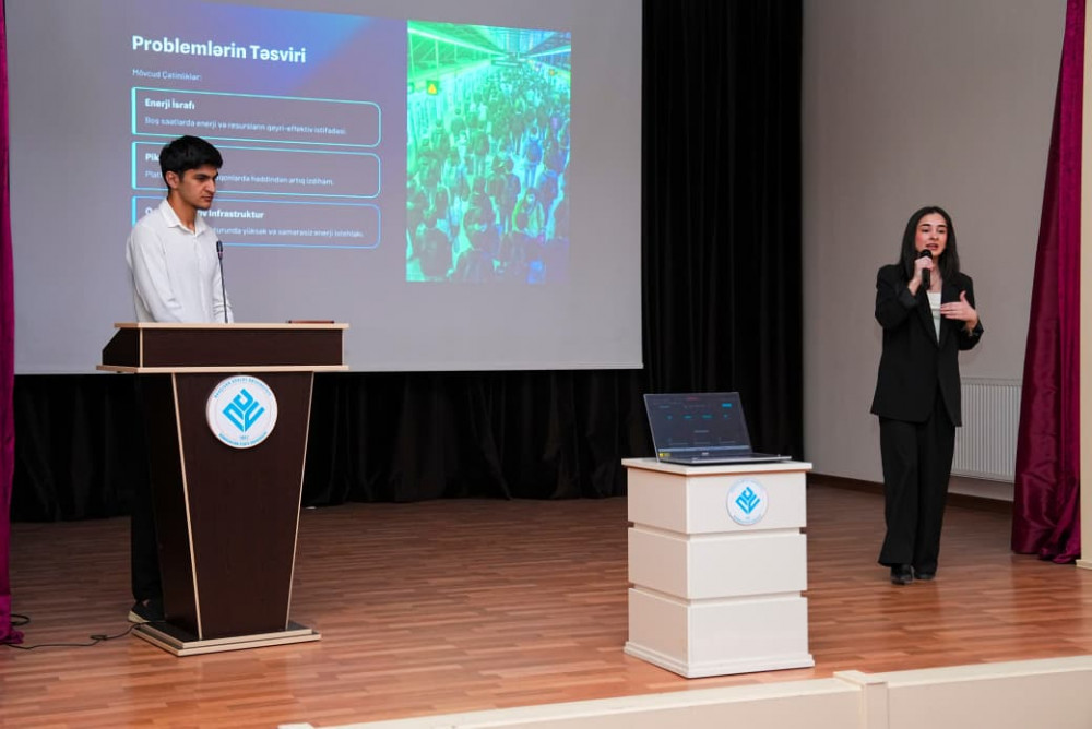 Tələbə startapçılarla görüş keçirilib<font color=red> - FOTOLAR</font>