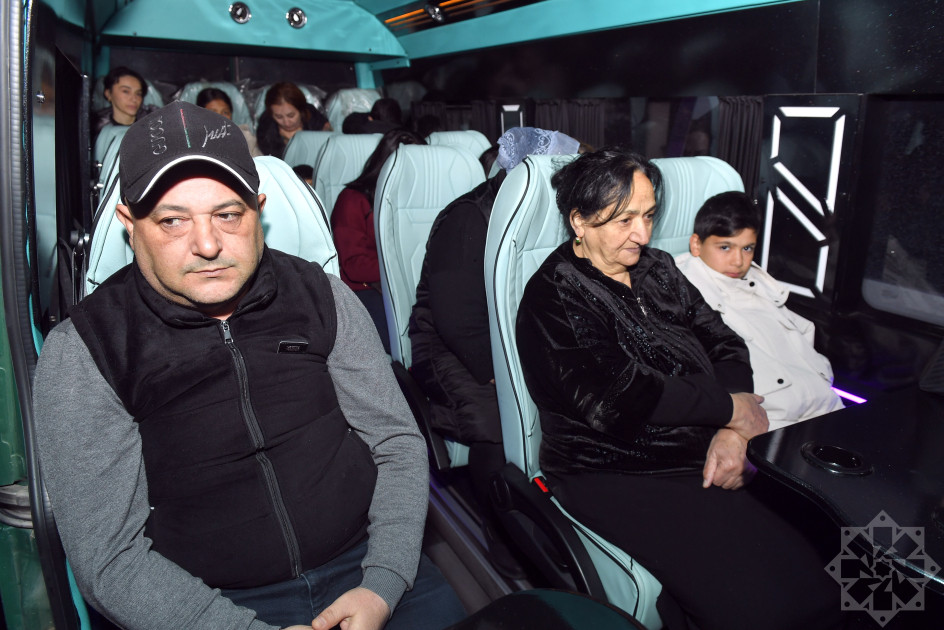 “Böyük Qayıdış” davam edir: Ağdam şəhərinə daha 92 ailə yola salınıb<font color=red> - FOTOLAR</font>