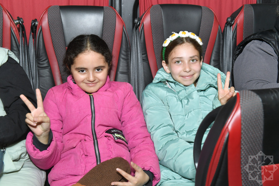 “Böyük Qayıdış” davam edir: Ağdam şəhərinə daha 92 ailə yola salınıb<font color=red> - FOTOLAR</font>