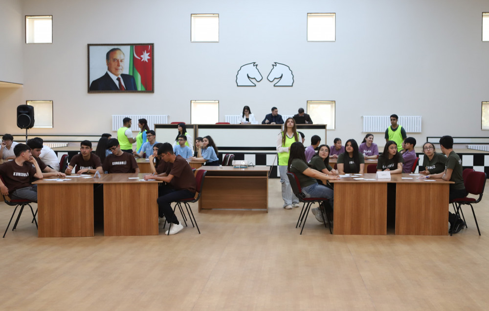 Naxçıvanda “Zəkaların mübarizəsi” olimpiadasının bilik yarışı üzrə regional mərhələsi keçirilib<font color=red> - FOTOLAR</font>