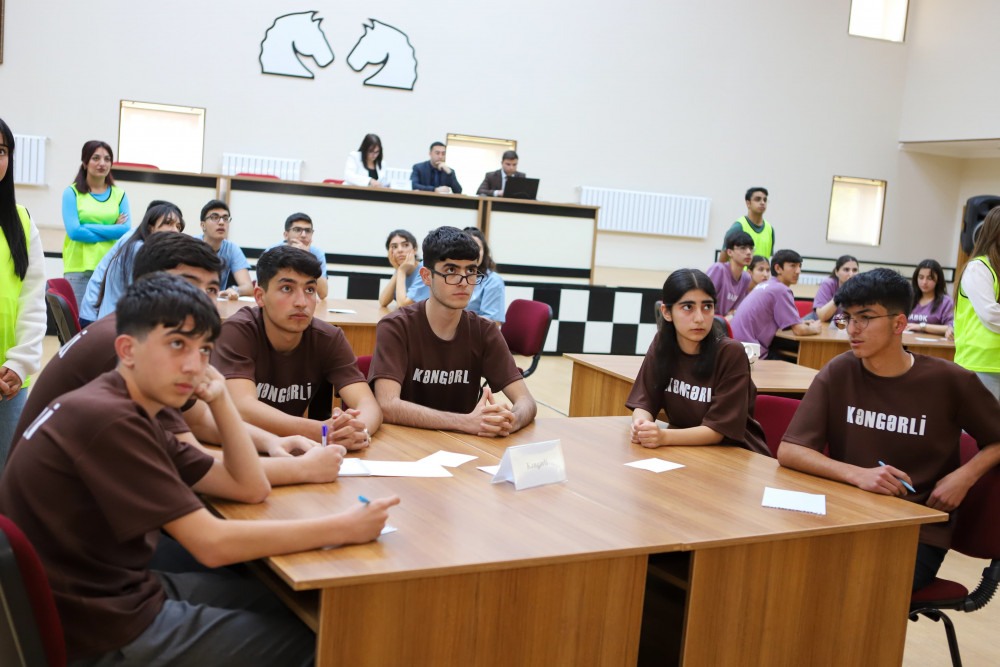 Naxçıvanda “Zəkaların mübarizəsi” olimpiadasının bilik yarışı üzrə regional mərhələsi keçirilib<font color=red> - FOTOLAR</font>