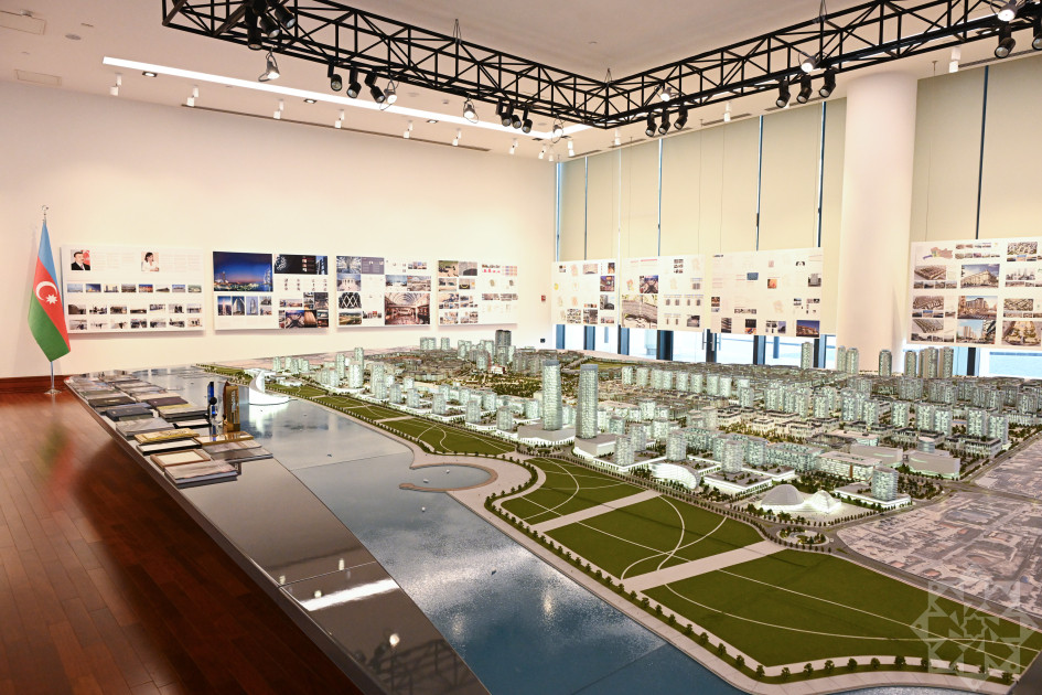 Latviya Prezidenti Edqars Rinkeviçs “Bakı Ağ Şəhər”də olub<font color=red> - FOTOLAR</font>