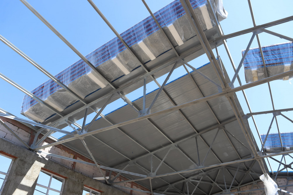 Nehrəm Qəsəbə 3 nömrəli tam orta məktəb binasının  yeni tədris  ilindən istifadəyə verilməsi nəzərdə tutulur <font color=red> - FOTOLAR</font>