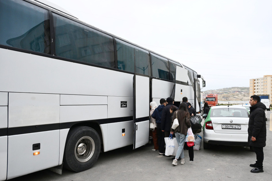 Ağdam şəhərinə növbəti köç karvanı yola salınıb<font color=red> - FOTOLAR</font>