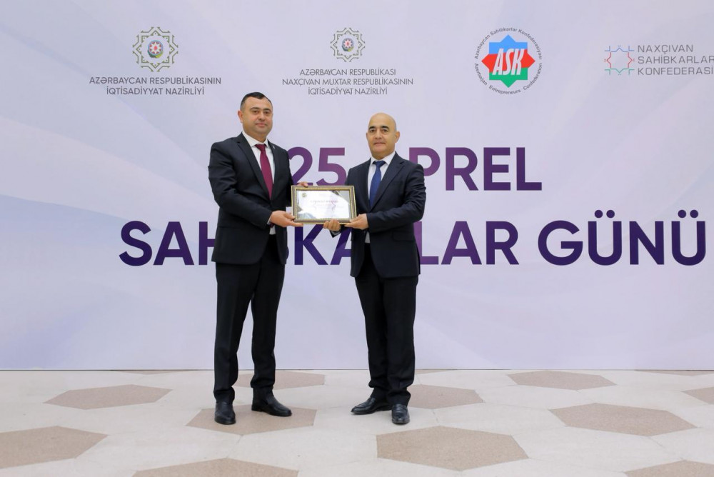 Naxçıvanda “Sahibkarlar Günü”nə həsr olunmuş tədbir keçirilib<font color=red> - FOTOLAR</font>