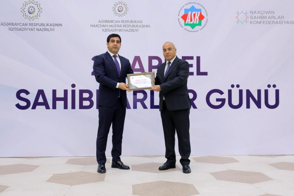 Naxçıvanda “Sahibkarlar Günü”nə həsr olunmuş tədbir keçirilib<font color=red> - FOTOLAR</font>