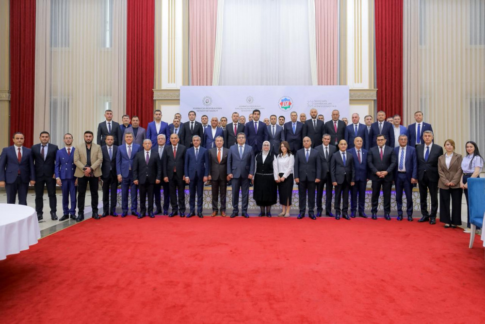 Naxçıvanda “Sahibkarlar Günü”nə həsr olunmuş tədbir keçirilib<font color=red> - FOTOLAR</font>