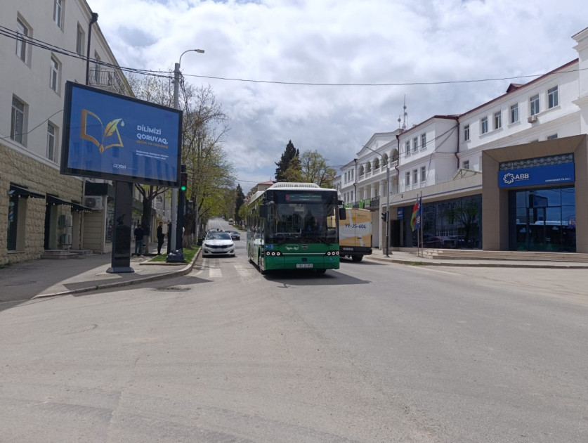 Xankəndidə üç marşrut xətti istifadəyə verilib<font color=red> - FOTOLAR</font>