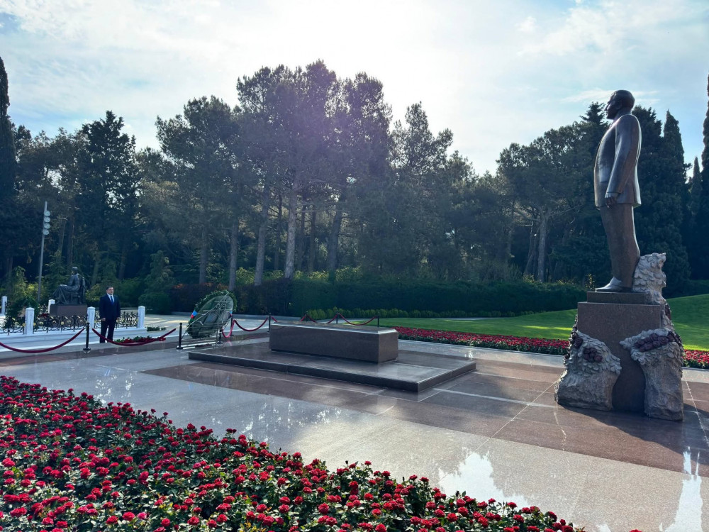 Naxçıvanın Bakıdakı daimi nümayəndəliyində akademik Zərifə Əliyevanın anım günü qeyd edilib<font color=red> - FOTOLAR</font>