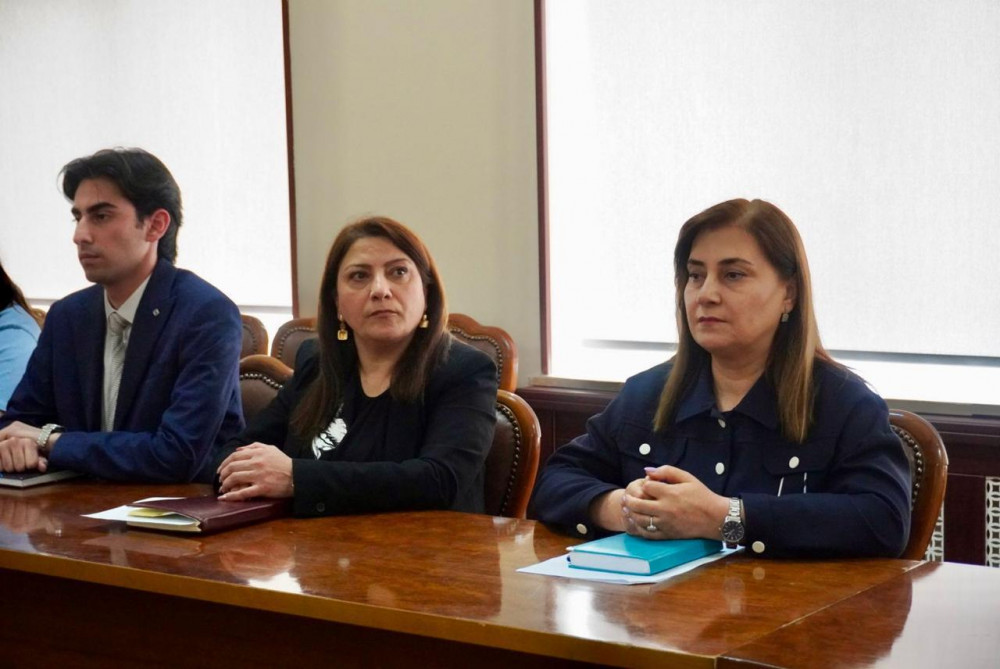 NDU tələbələri Ailə, Qadın və Uşaq Problemləri üzrə Dövlət Komitəsində istehsalat təcrübəsinə başlayıblar<font color=red> - FOTOLAR</font>