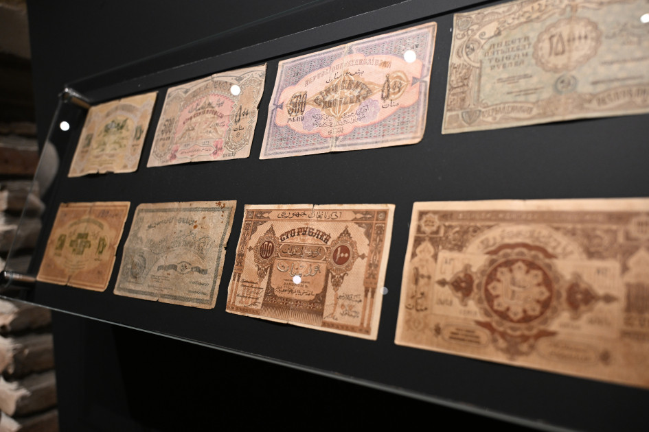 Leyla Əliyeva və Arzu Əliyeva Şəkidə tarixi-memarlıq abidələrinin bərpadan sonra açılışında iştirak ediblər<font color=red> - FOTOLAR</font>