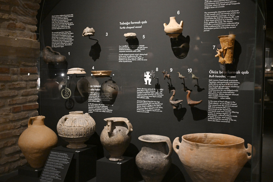 Leyla Əliyeva və Arzu Əliyeva Şəkidə tarixi-memarlıq abidələrinin bərpadan sonra açılışında iştirak ediblər<font color=red> - FOTOLAR</font>