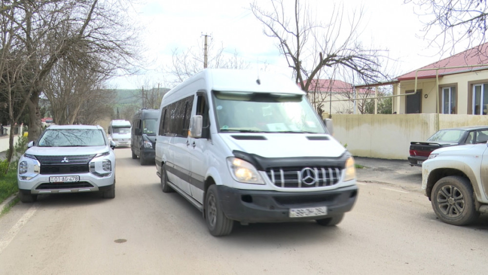 Növbəti köç karvanı Xocavəndə çatıb<font color=red> - FOTOLAR</font>