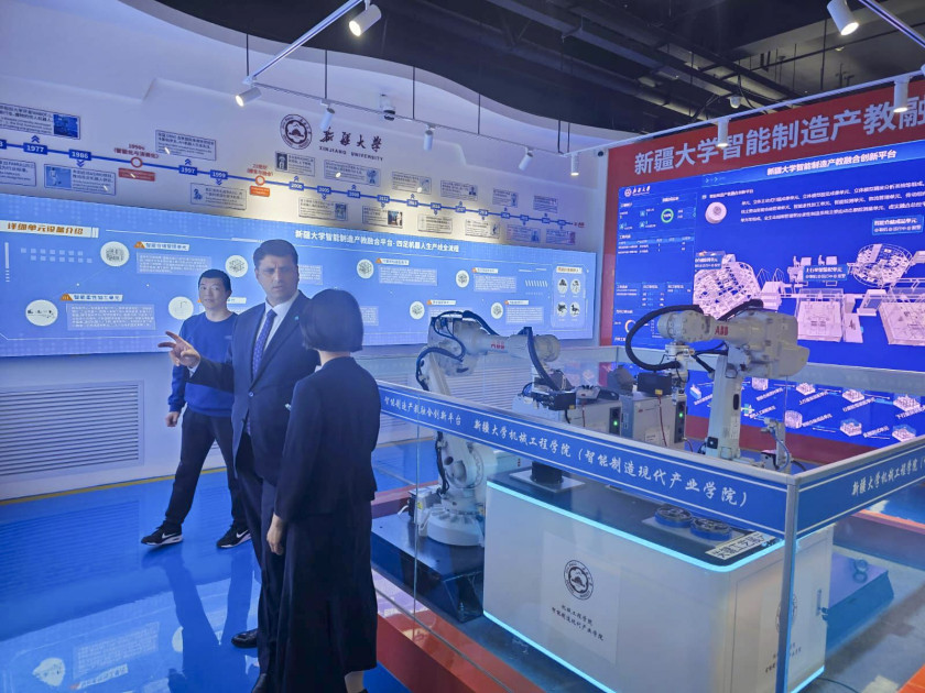 NDU və Çinin Sincan Universiteti əməkdaşlığa başlayır<font color=red> - FOTOLAR</font>