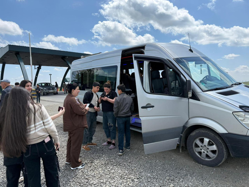 Xocavənd rayonunun Xocavənd kəndinə növbəti köç karvanı yola salınıb<font color=red> - FOTOLAR</font>