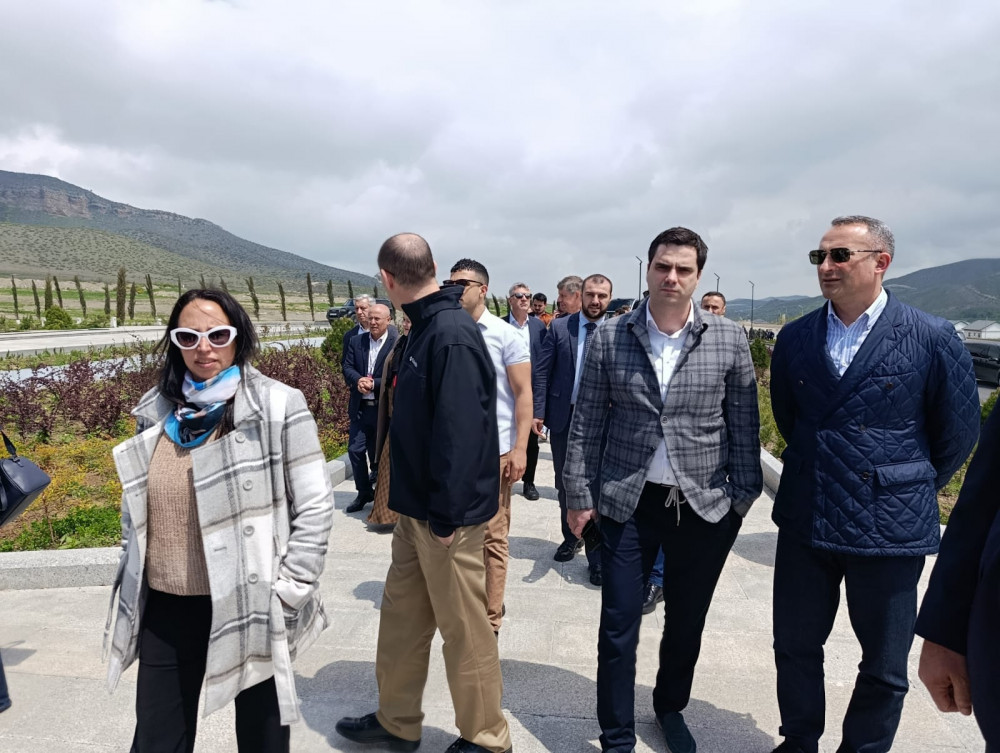 Azərbaycanda akkreditə olunmuş diplomatik korpus nümayəndələri Xocalıya səfər ediblər<font color=red> - FOTOLAR</font>