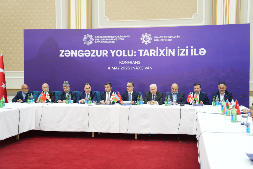 Naxçıvanda “Zəngəzur yolu: tarixin izi ilə” mövzusunda konfrans keçirilib<font color=red> - FOTOLAR</font>