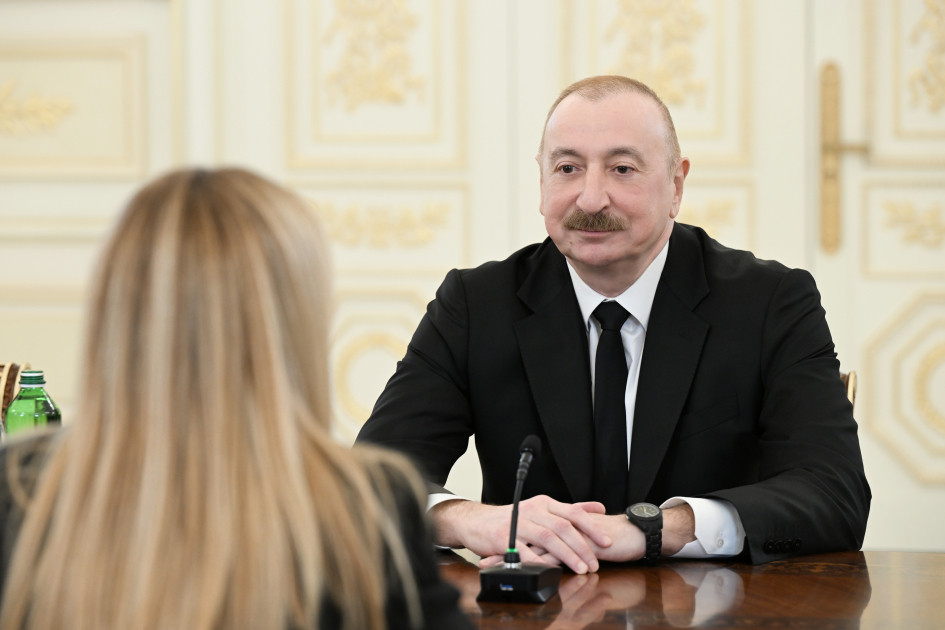 Prezident İlham Əliyevin İtaliya Nazirlər Şurasının sədri ilə geniş tərkibdə görüşü olub<font color=red> - FOTOLAR</font>