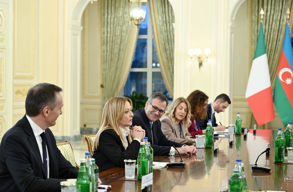 Prezident İlham Əliyevin İtaliya Nazirlər Şurasının sədri ilə geniş tərkibdə görüşü olub<font color=red> - FOTOLAR</font>