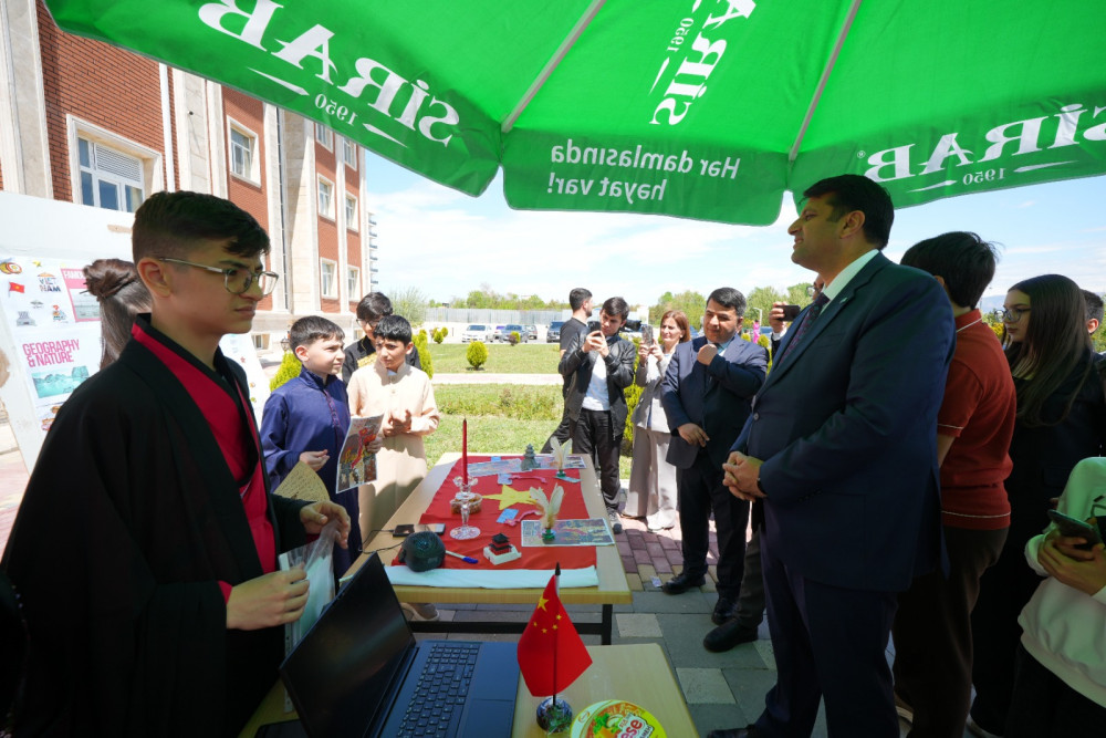NDU nəzdində Beynəlxalq Kembric Məktəbində “Mədəniyyət Festivalı” keçirilib<font color=red> - FOTOLAR</font>