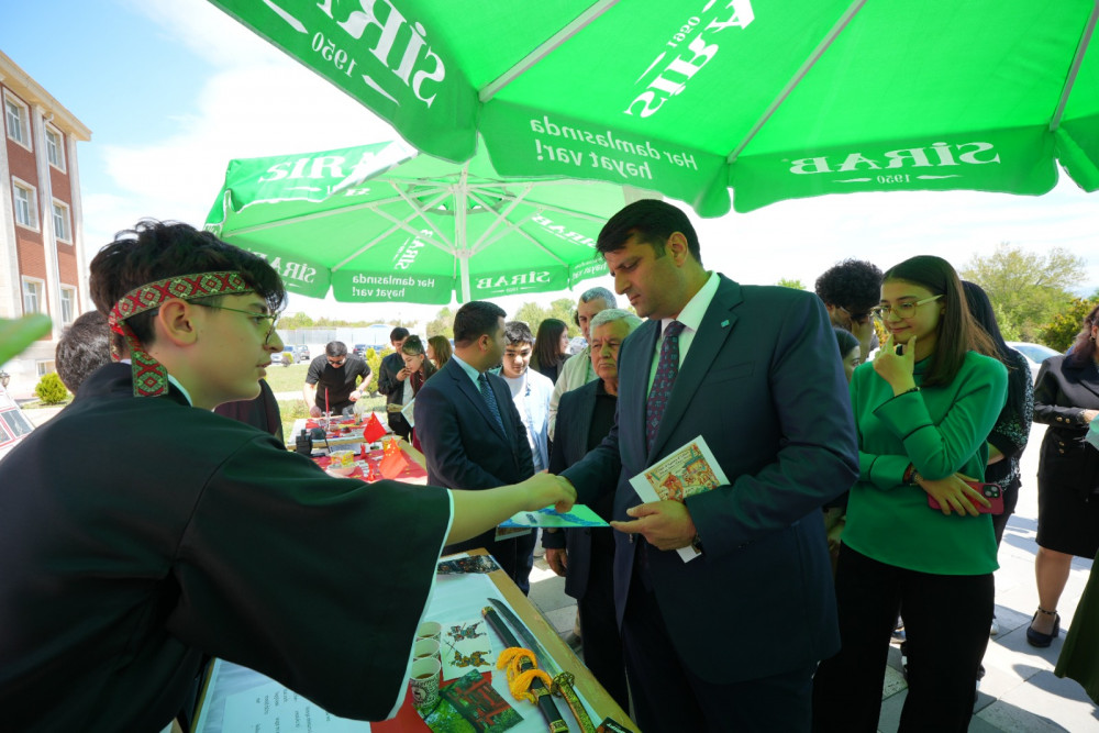 NDU nəzdində Beynəlxalq Kembric Məktəbində “Mədəniyyət Festivalı” keçirilib<font color=red> - FOTOLAR</font>