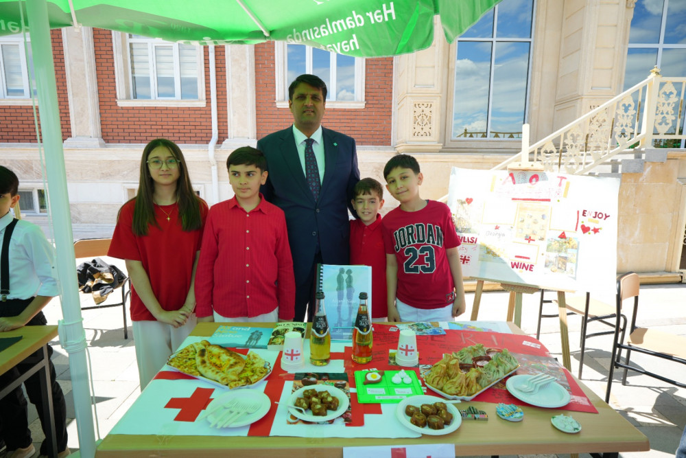 NDU nəzdində Beynəlxalq Kembric Məktəbində “Mədəniyyət Festivalı” keçirilib<font color=red> - FOTOLAR</font>