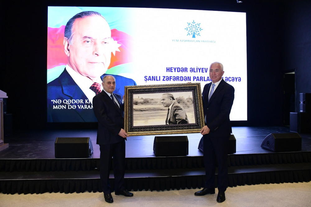 Heydər Əliyev irsi: şanlı Zəfərdən parlaq gələcəyə<font color=red> - FOTOLAR</font>
