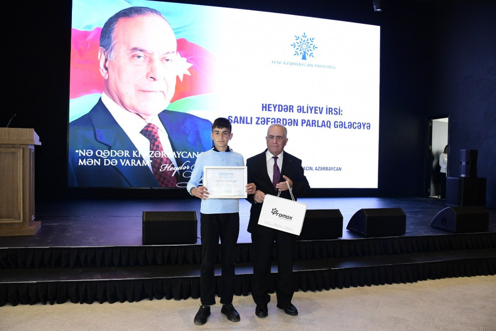 Heydər Əliyev irsi: şanlı Zəfərdən parlaq gələcəyə<font color=red> - FOTOLAR</font>