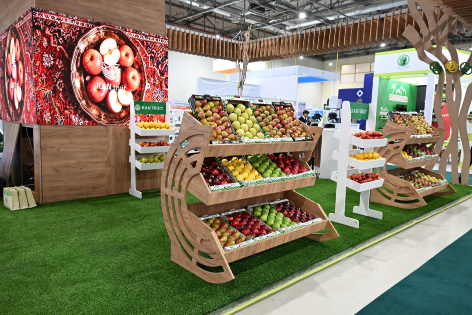 Prezident İlham Əliyev 19-cu “Caspian Agro Week” və 31-ci “InterFood Azerbaijan” sərgiləri ilə tanış olub <font color='red'> - YENİLƏNƏCƏK</font><font color=red> - FOTOLAR</font>