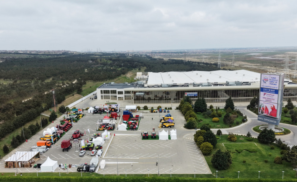 Prezident İlham Əliyev 19-cu “Caspian Agro Week” və 31-ci “InterFood Azerbaijan” sərgiləri ilə tanış olub <font color='red'> - YENİLƏNƏCƏK</font><font color=red> - FOTOLAR</font>