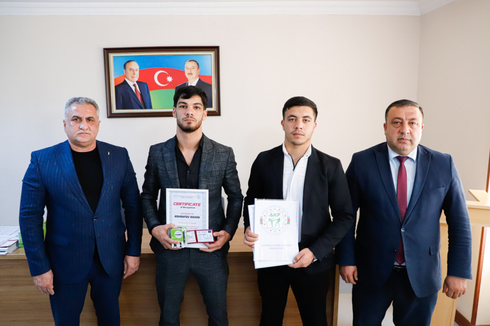 Naxçıvanda kikboksinq klubları rəsmi olaraq federasiya qeydiyyatına alınıb<font color=red> - FOTOLAR</font>