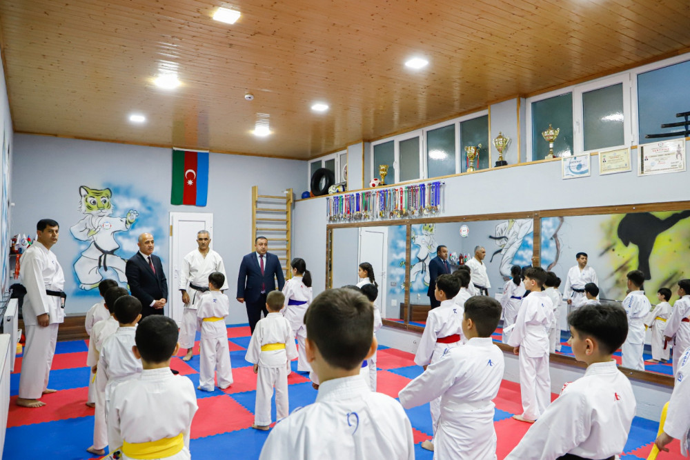 Məcid Seyidov İstanbulda keçirilən karate turnirinin mükafatçıları ilə görüşüb<font color=red> - FOTOLAR</font>
