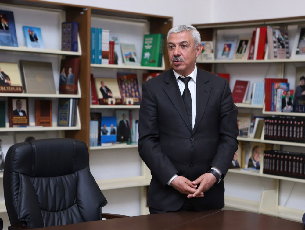 Naxçıvanda Ümummilli Lider Heydər Əliyevin anadan olmasının 103-cü ildönümünə həsr olunmuş dəyirmi masa təşkil olunub<font color=red> - FOTOLAR</font>