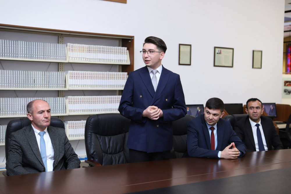 Naxçıvanda Ümummilli Lider Heydər Əliyevin anadan olmasının 103-cü ildönümünə həsr olunmuş dəyirmi masa təşkil olunub<font color=red> - FOTOLAR</font>