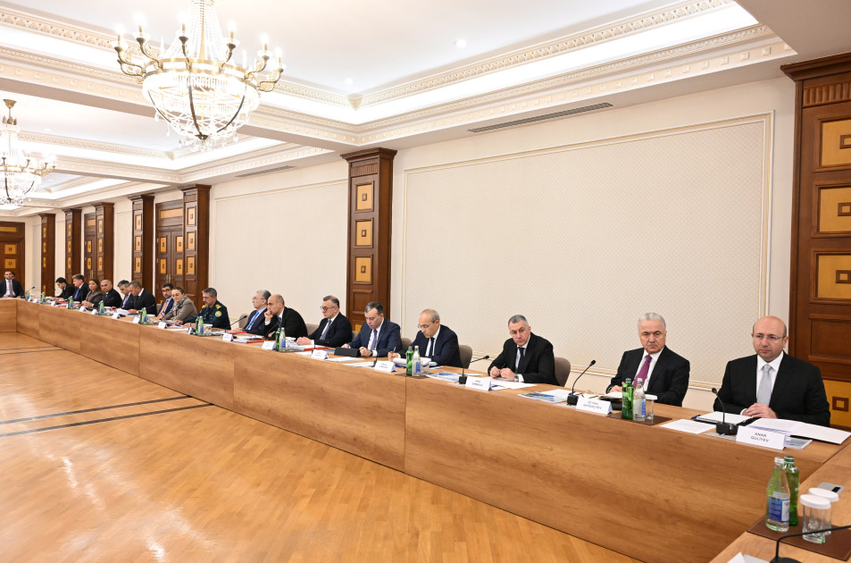 WUF13-ün təşkili ilə əlaqədar yaradılmış Təşkilat Komitəsinin iclası keçirilib<font color=red> - FOTOLAR</font>