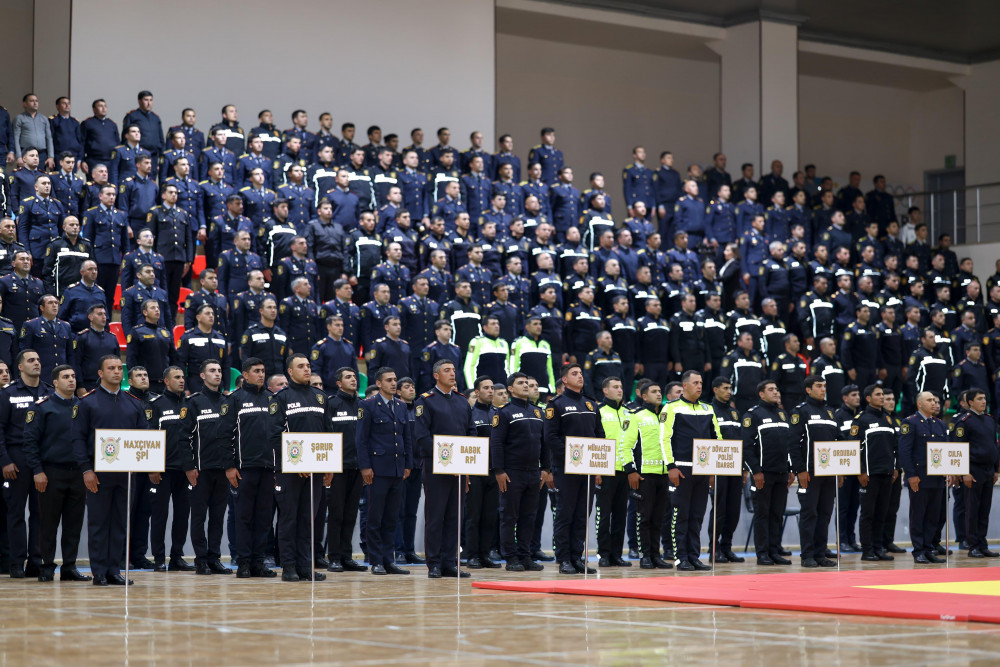 Naxçıvanda polis əməkdaşları arasında silahsız özünümüdafiə və əlbəyaxa döyüş üzrə çempionat keçirilib<font color=red> - FOTOLAR</font>