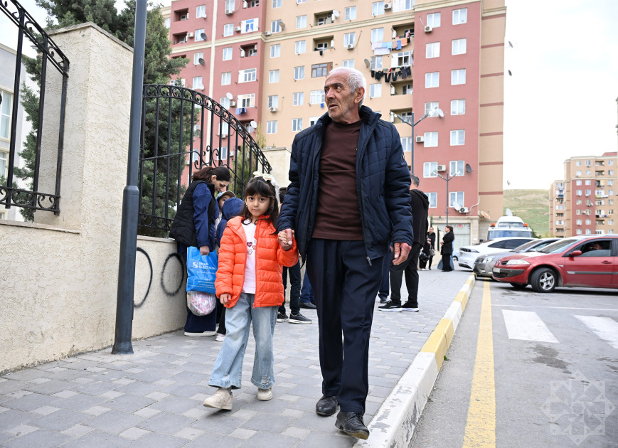 Ağdam və Xocavənd şəhərlərinə növbəti köç karvanları yola salınıb<font color=red> - FOTOLAR</font>