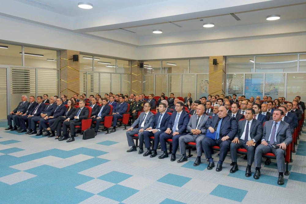 Davamlı İnkişaf Məqsədləri üzrə növbəti tədbir “ASAN xidmət” mərkəzində keçirilib<font color=red> - FOTOLAR</font>