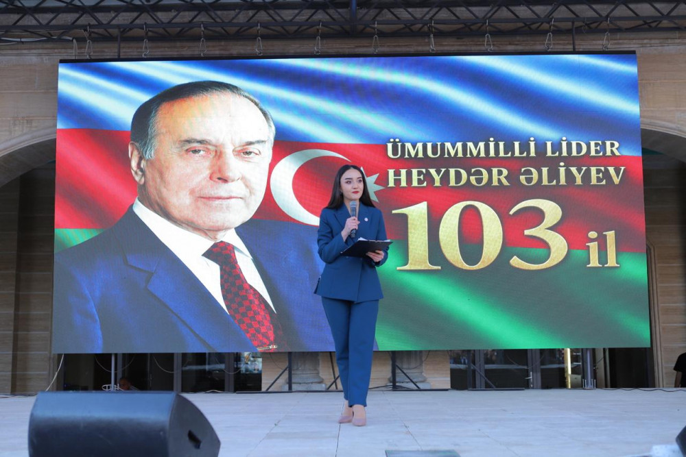 Naxçıvanda Ümummilli Lider Heydər Əliyevin xatirəsinə həsr olunmuş  konsert keçirilib<font color=red> - FOTOLAR</font>