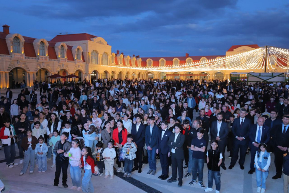 Naxçıvanda Ümummilli Lider Heydər Əliyevin xatirəsinə həsr olunmuş  konsert keçirilib<font color=red> - FOTOLAR</font>