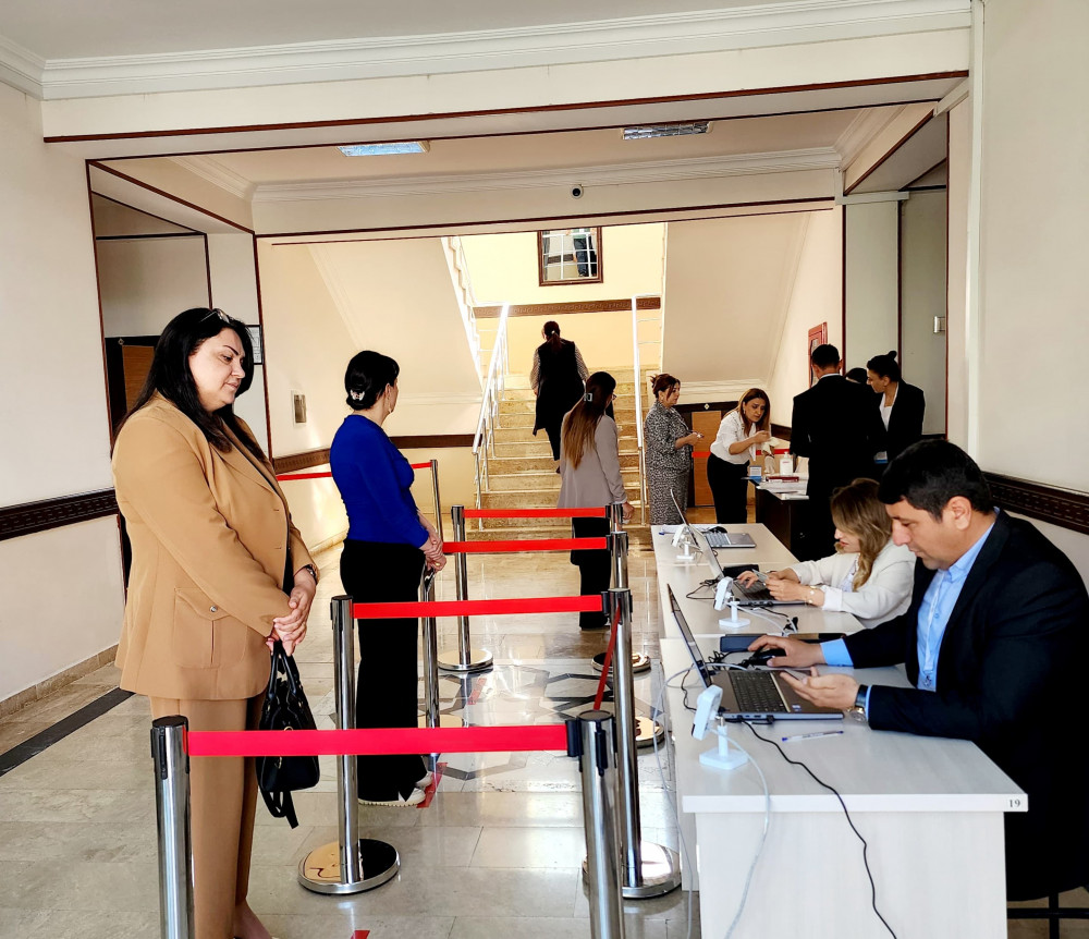 Naxçıvanda sertifikatlaşdırma imtahanlarının son günündə 6 fənn üzrə müəllimlər iştirak edib<font color=red> - FOTOLAR</font>