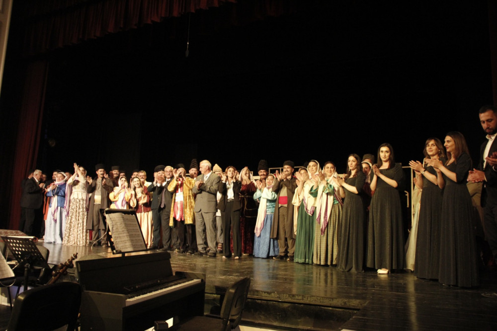 Naxçıvanda keçirilən “Şərqin qapısı” teatr festivalı yekunlaşıb<font color=red> - FOTOLAR</font>
