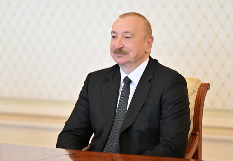 Prezident İlham Əliyev bp şirkətinin baş icraçı direktorunu qəbul edib<font color=red> - FOTOLAR</font>