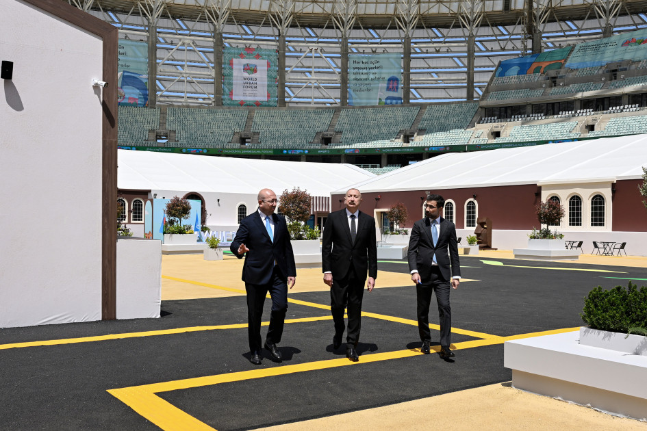 Prezident İlham Əliyev Bakı Olimpiya Stadionunun ərazisində WUF13 ilə bağlı görülən işlərlə tanış olub<font color=red> - FOTOLAR</font>