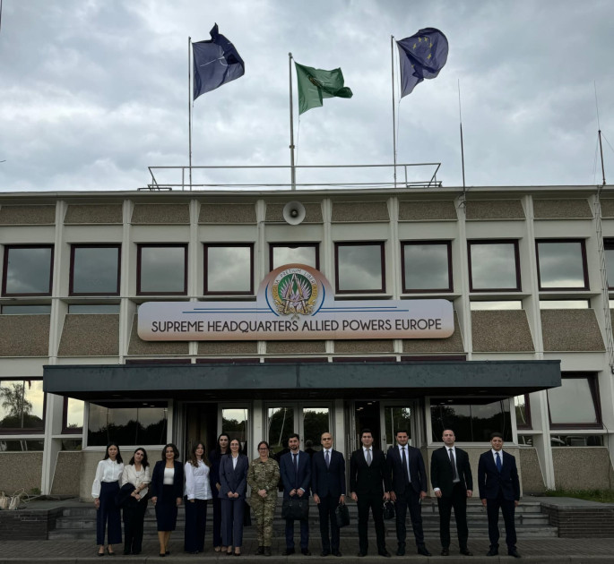 Azərbaycanın gənc diplomatları NATO mənzil-qərargahında<font color=red> - FOTOLAR</font>