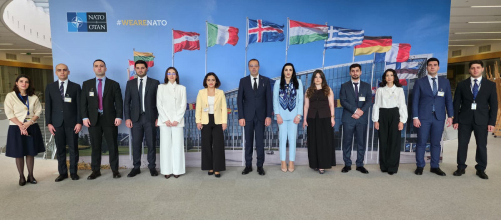 Azərbaycanın gənc diplomatları NATO mənzil-qərargahında<font color=red> - FOTOLAR</font>