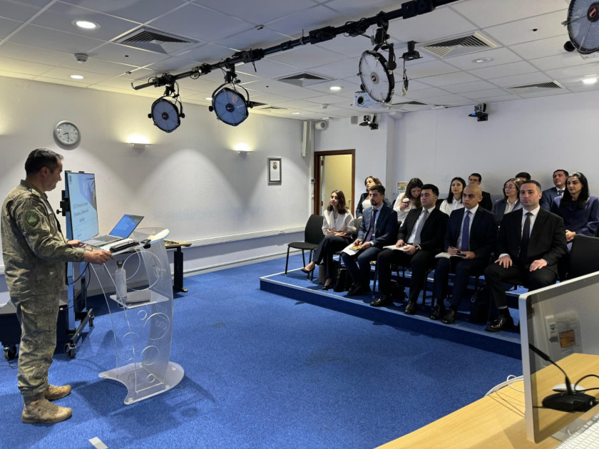 Azərbaycanın gənc diplomatları NATO mənzil-qərargahında<font color=red> - FOTOLAR</font>