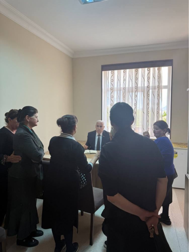 Milli Məclisin deputatı Vüqar Rəhimzadə Ordubadda seçiciləri ilə növbəti görüşünü keçirib<font color=red> - FOTOLAR</font>